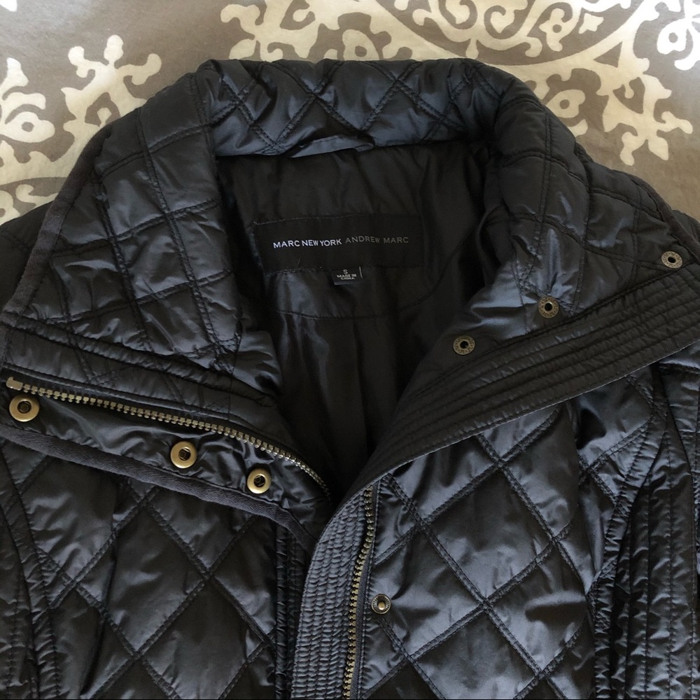 Light Puffer Quilt Coat